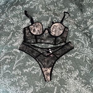 NWTs Victoria’s Secret Lingerie Set